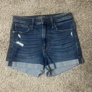 Abercrombie & Fitch Simone High Rise Distressed Shorts Size 26 or US 2